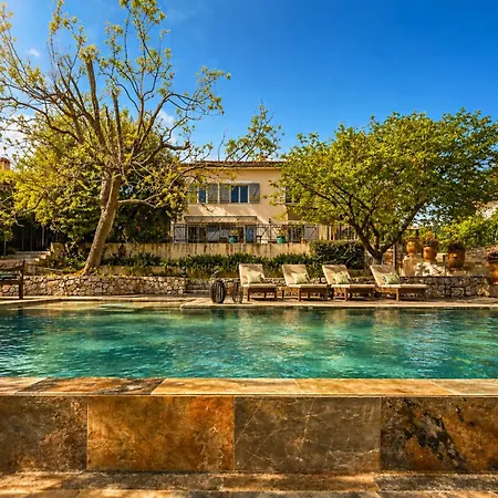 Luxury Villa, Garden, And Infinity Pool Villa Antibes