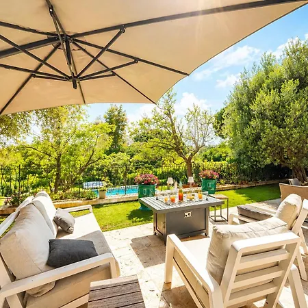 Luxury Villa, Garden, And Infinity Pool Villa Antibes