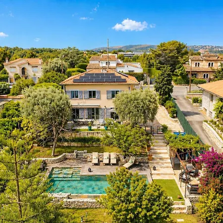 Luxury Villa, Garden, And Infinity Pool Antibes